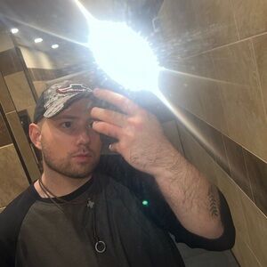 Meet your Posher, Justin